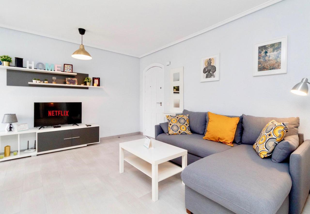 Luxury La Zenia Beach Apartment Dehesa de Campoamor  エクステリア 写真